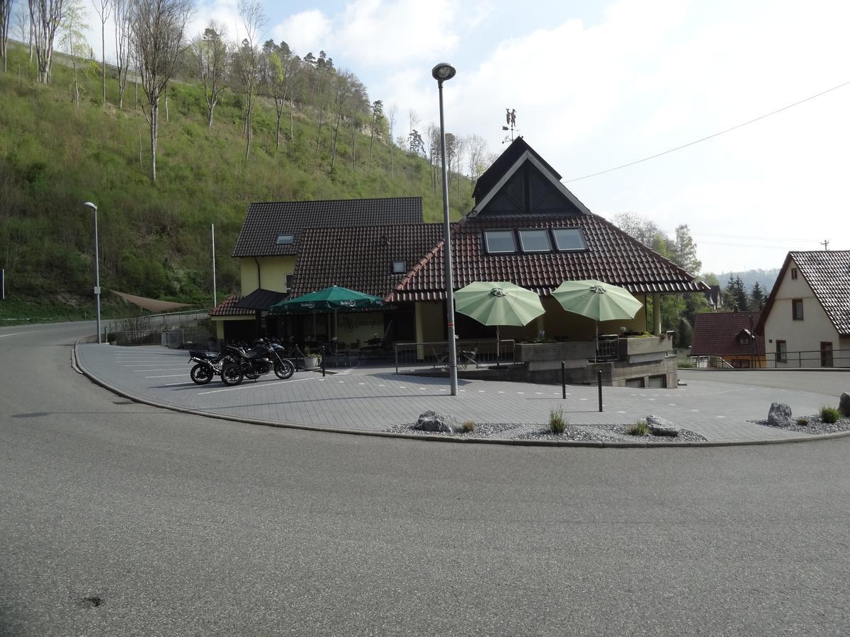 Hotel Wasserfall Garni Oberndorf am Neckar ภายนอก รูปภาพ