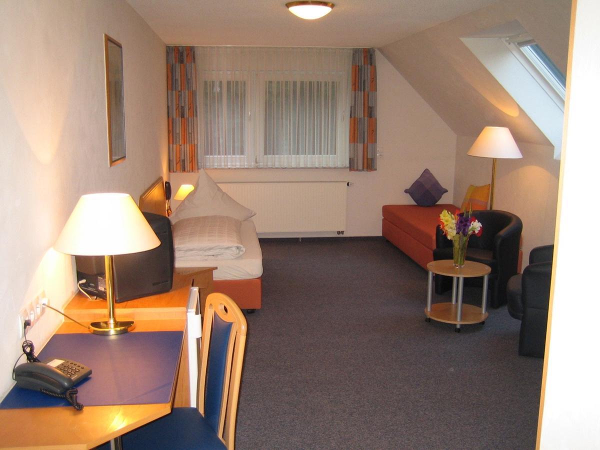 Hotel Wasserfall Garni Oberndorf am Neckar ภายนอก รูปภาพ