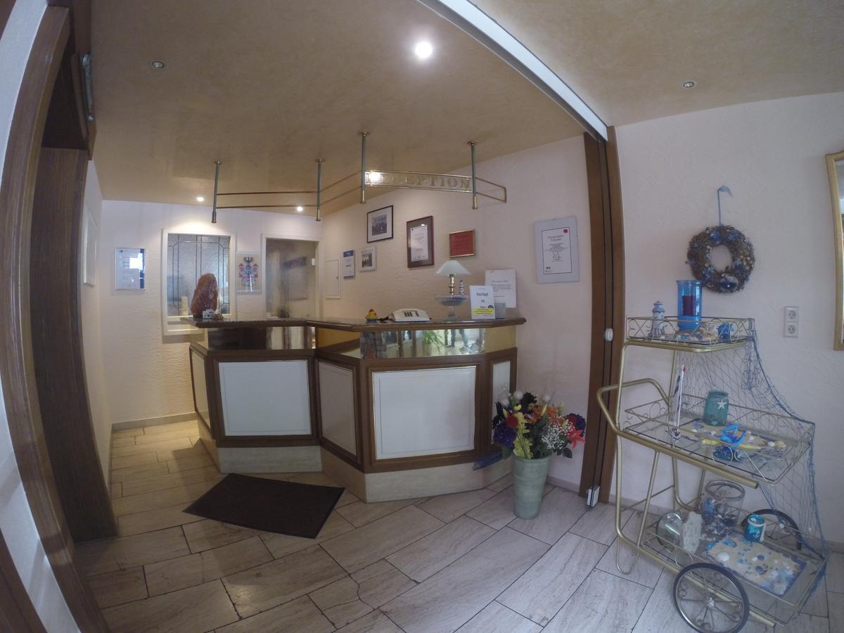 Hotel Wasserfall Garni Oberndorf am Neckar ภายนอก รูปภาพ